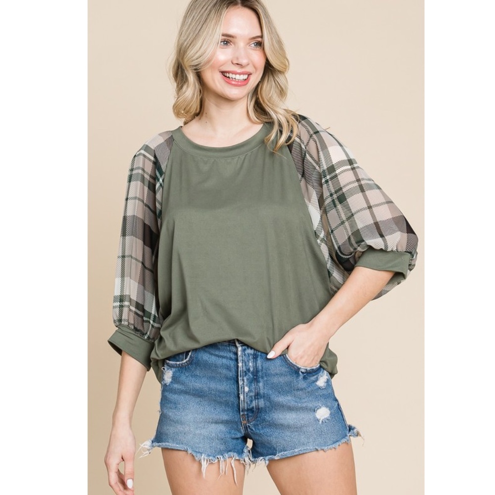 🌻 Emerald Olive Green Plaid Sleeve Raglan Top Large